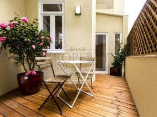 T3 Lisbon apartment for Sale, Conde..