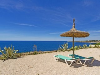 Large Mediterranean Frontline Villa In..