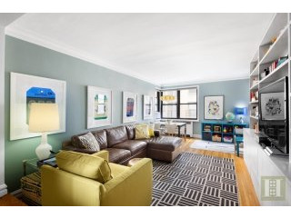 2 bedroom Apartment For Sale: 110 WEST..