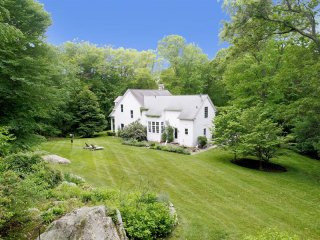 4 bedroom House For Sale: 40 Lower..