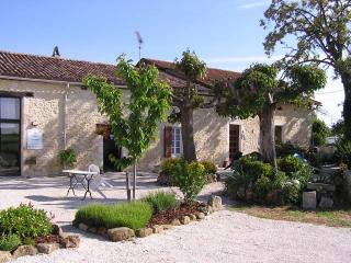 Substantial Gite Complex With Swimming..