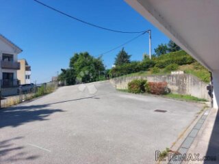 Zagreb, Sv. Duh, poslovni prostor