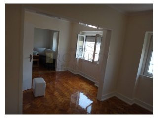 T4 Lisbon Apartment for Sale,Campolide