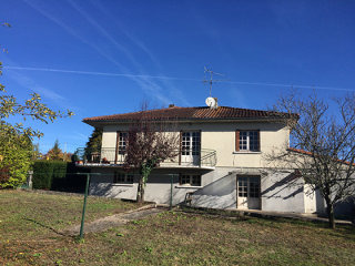 House To Update With Garden Of 911m2