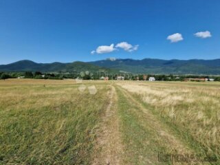 Prostrano zemljište za investiciju (T2)