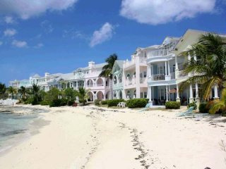 Apartment/townhouse - Royall Beach..
