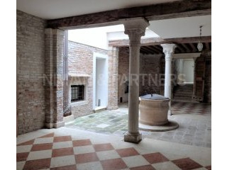 Appartamento in Vendita a Venezia
