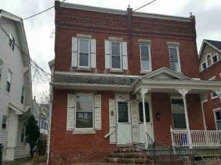 35 Curtis Ave Woodbury, NJ, 08096..
