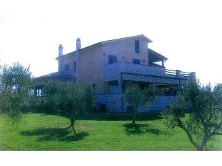 PESCIA ROMANA, BETWEEN LAND AND SEA