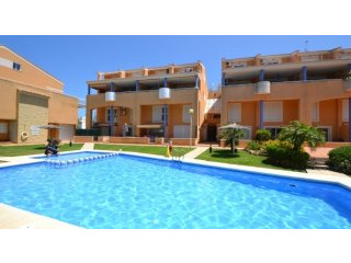 V1343 - Bargain! 3 Bed, 3 Bath Duplex..