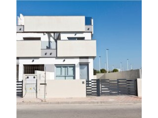 RS181, Townhouses in Lo Pagan