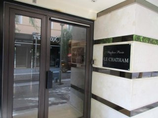 Modern 1 Bedroom Apartment In Superb..