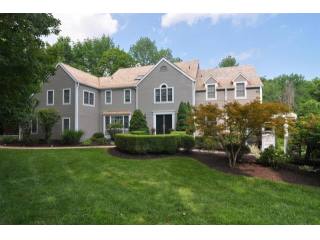 5 bedroom Residence For Sale: Pound..