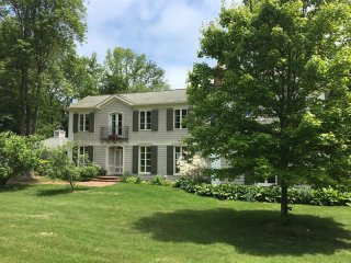 4 bedroom House For Sale: 122 E Ridge..