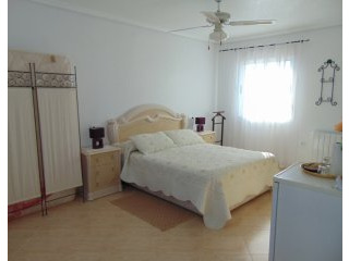 3 Bedrooms Town House For Sale