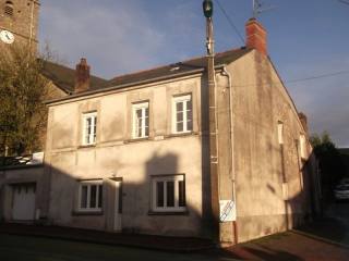 Vente Maison 6 Pieces De 150 M2 53160..