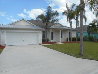 4 bedroom Detached House For Sale: 370..