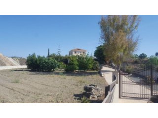 3 Bedroom Detached House in Parekklisia