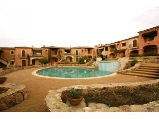 1 Bedroom - Apartment - For Sale