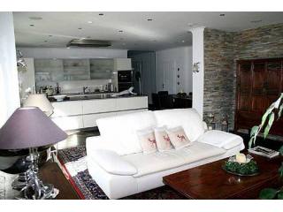 4-room apartment with lake view at the..
