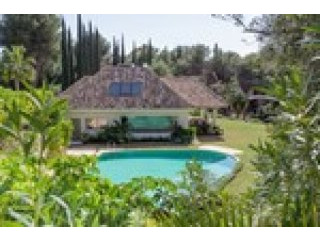 5 Bedrooms - Villa - Malaga - For Sale