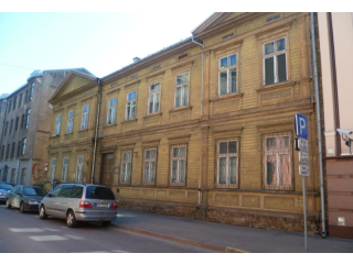House Ownership In A Quiet City Center..