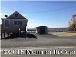 2 bedroom Flat For Sale: 431 Cedar Run..