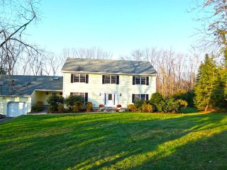 4 bedroom House For Sale: 14 Apache..