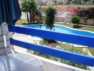 2 Bedrooms - Apartment - Alicante - For..