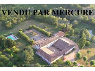 7 bedroom Character For Sale: 47300..