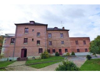 4 bedroom Character For Sale: 60000..