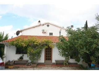 Country house with sea views