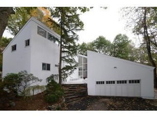 4 bedroom House For Sale: 4 High..