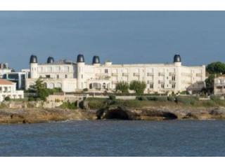 Duplex in Pontaillac with sea view