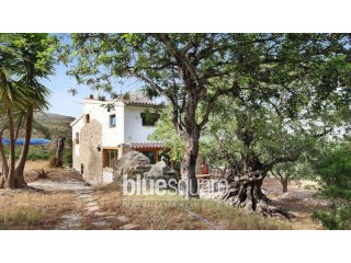 Beautiful 3 bedroom detached villa in..