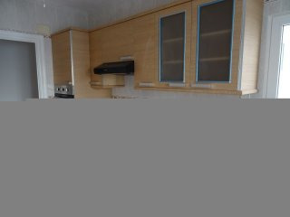3 bedroom, 1 bathroom Apartment, (build..