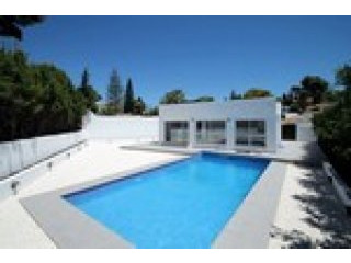 2 Bedrooms - Villa - Malaga - For Sale