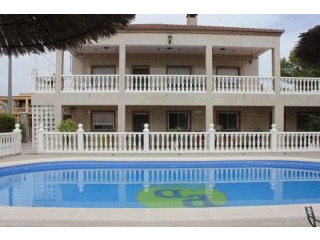 Villa for sale in Crevillente (Ref...