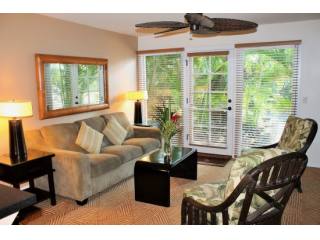 Aina Nalu Ground Floor Lahaina Condo..