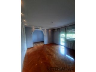Novi Sad,Turgenjeva,odlican 3.5 stan 96m2