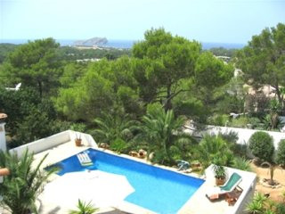 Charming house with seaview