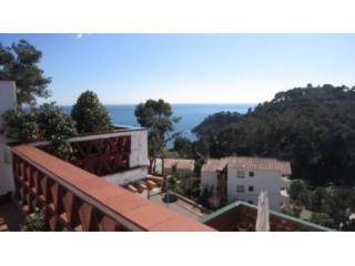 APARTMENT WITH SEA VIEW IN CALELLA DE..