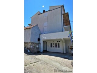 KUĆA MASTRINKA TROGIR HITNO