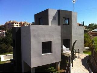 5 bedroom detached villa for sale