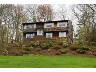 3 bedroom House For Sale: 15 Glen Ridge..