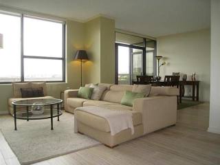 1 bedroom Apartment For Sale: 15..