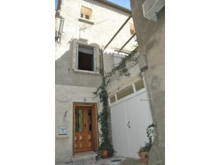 Charming Village House With 2 Bedrooms..