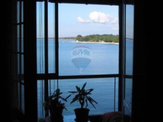 POREČ CENTAR - Stan 71,80 m2 sa predivinim pogledom