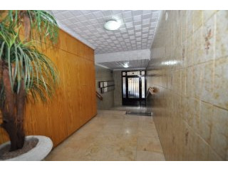 3 bedroom, 1 bathroom Apartment, (build..