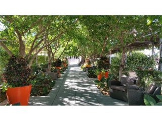 1435 Brickell Av, Unit 3308, Miami, Fl..
